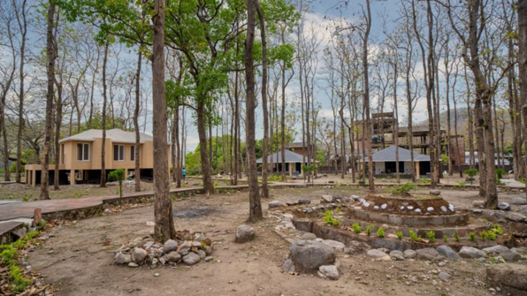 Entry Gate: Bhandarpani  zone