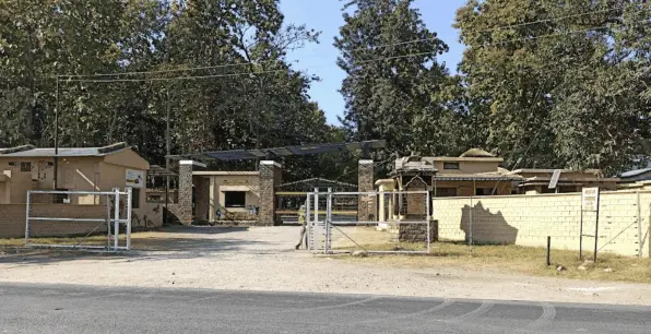 Entry Gate: Dhangari Dhikala Zone